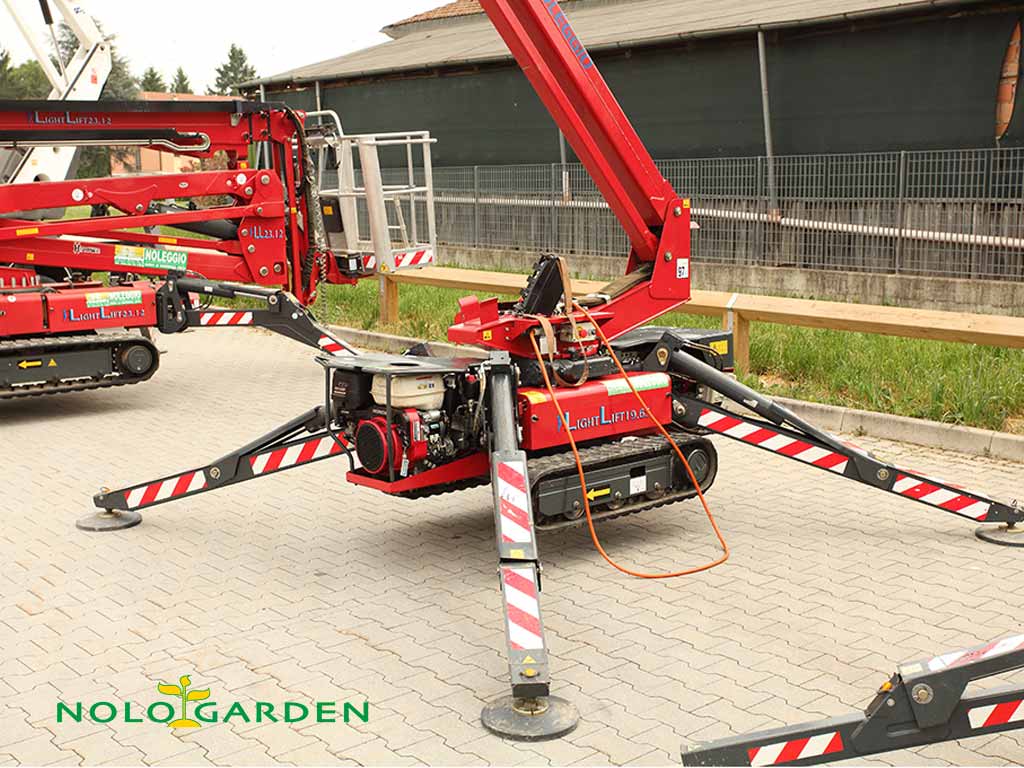 Noleggio di Piattaforme Cingolate, Modello Hinowa 19.65 Light Lift | NOLOGARDEN